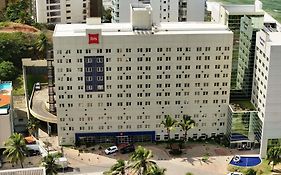 Ibis Salvador Rio Vermelho